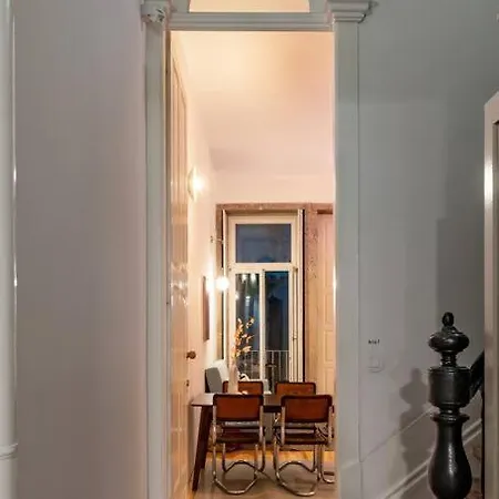 Viva Jolicoeur Apartment