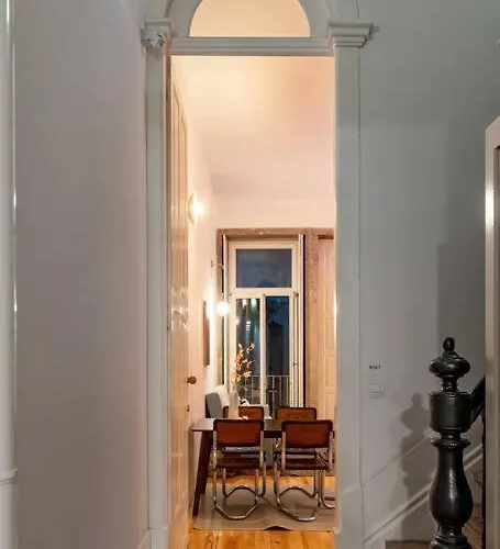 Viva Jolicoeur Apartment